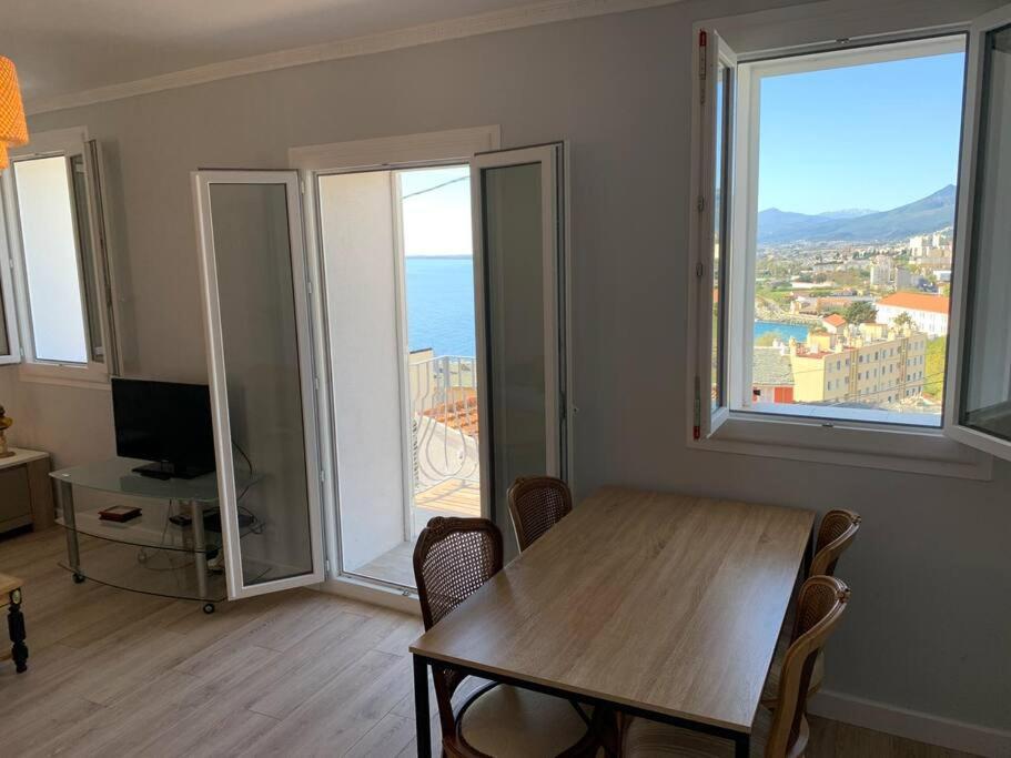 Magnifique Maison Avec Vue Mer Hauteur De Bastia Bastia  Bagian luar foto